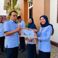 Empat Orang Aparatur  Pengadilan Agama Bima Terima Perhargaan Pegawai Berkinerja Terbaik Triwulan III Tahun 2025
